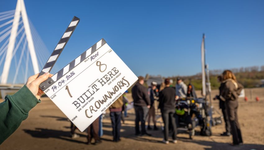 Film clapper board